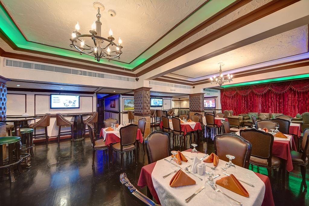 Ascot Hotel