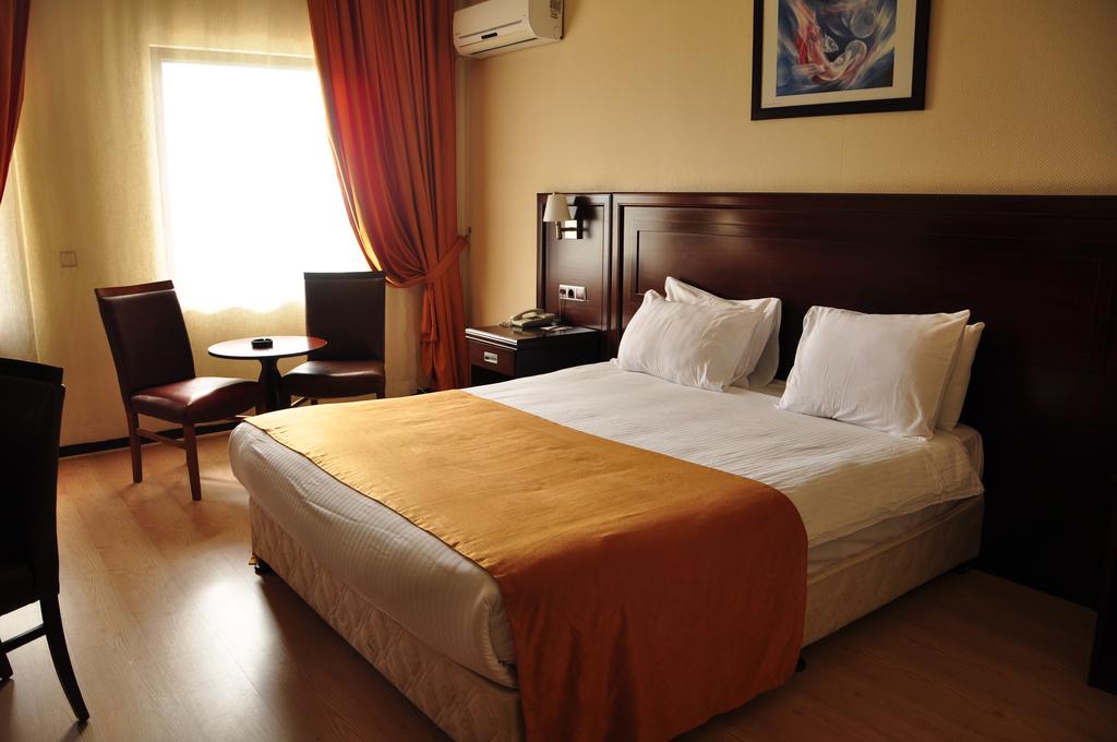 Eser Diamond Hotel & Convention Center