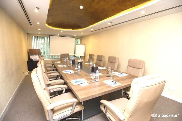 Grand Central Hotel Dubai