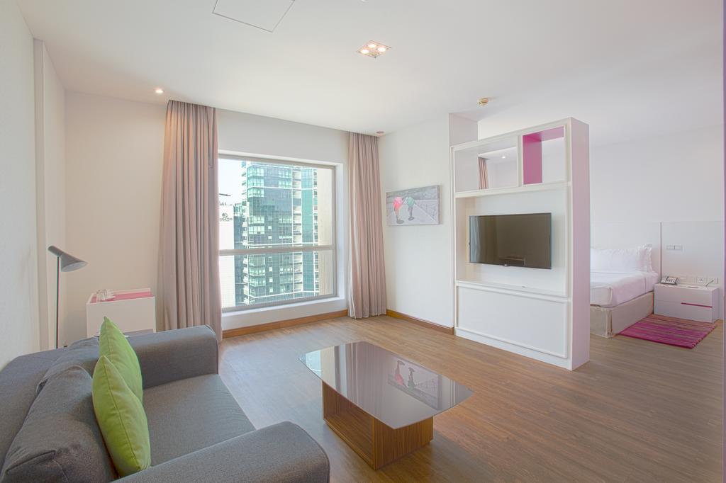 Ramada Hotel and Suites by Wyndham Dubai JBR