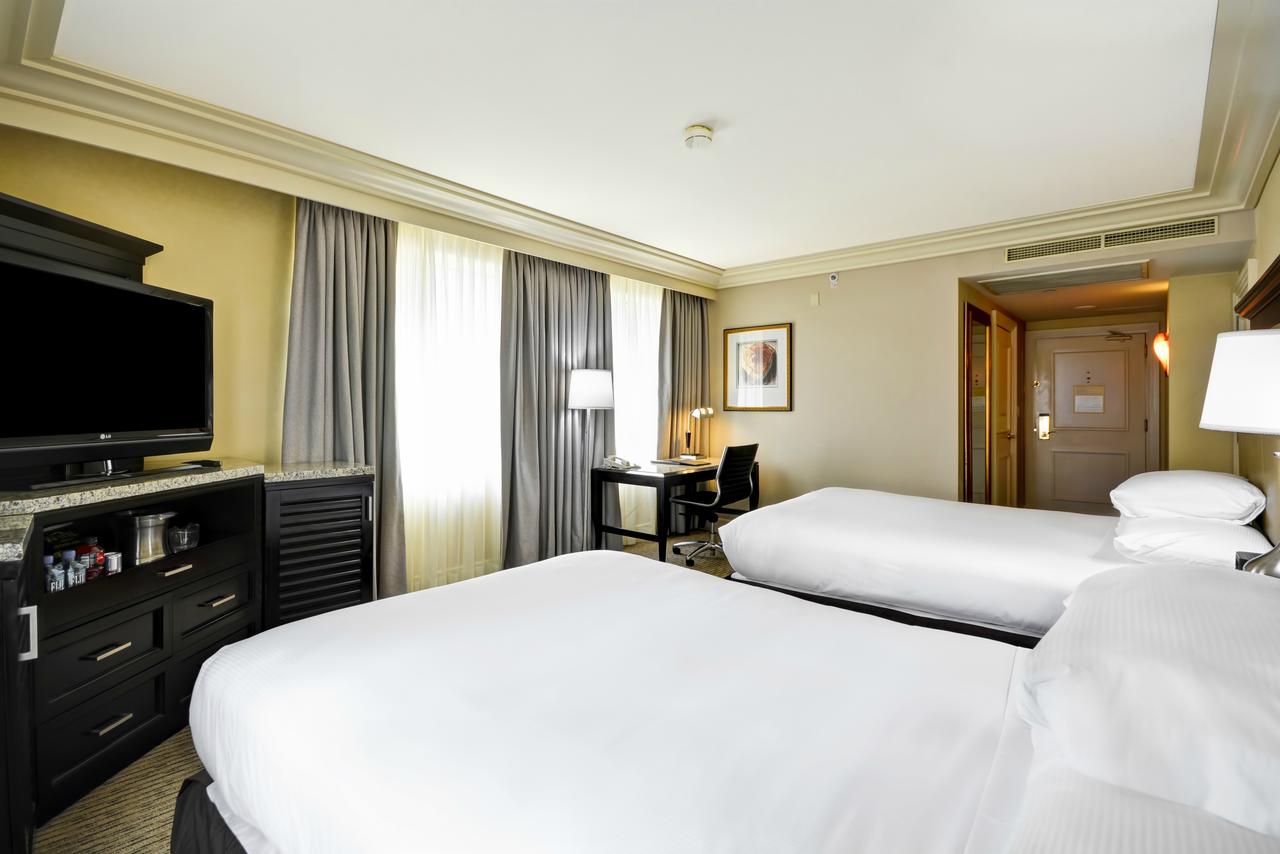 Hilton Checkers Los Angeles