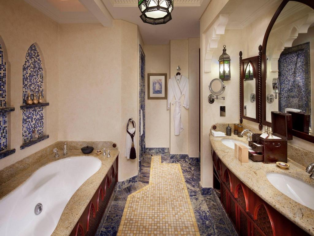Jumeirah Mina A'Salam