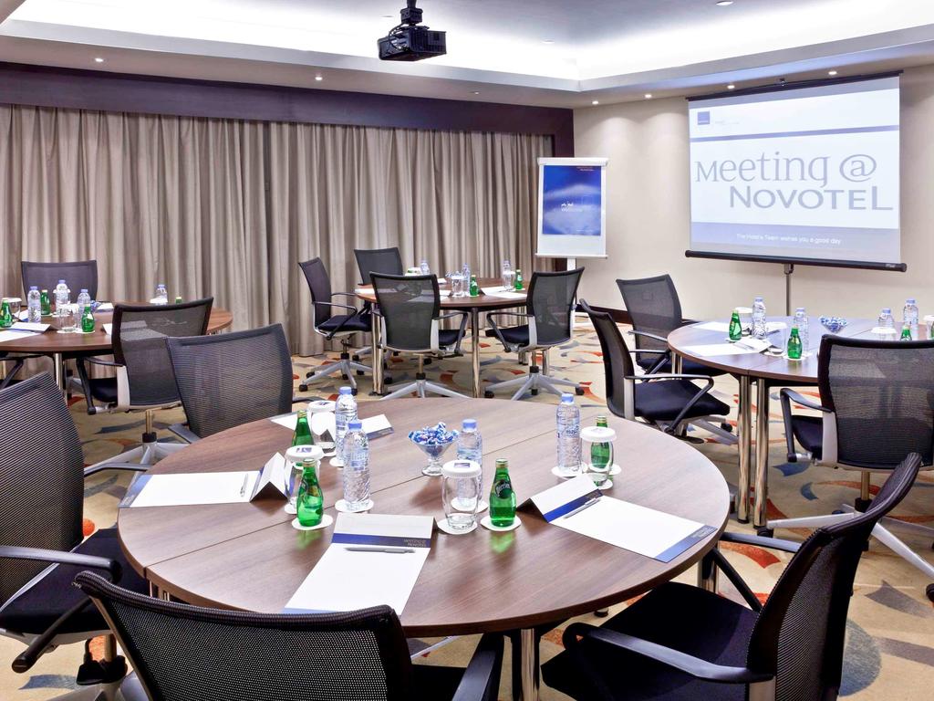 Hotel Novotel Dubai Deira City Centre