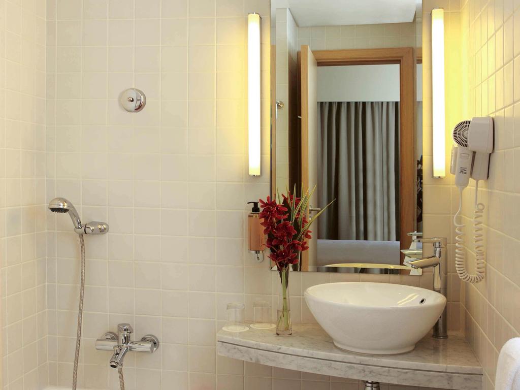Novotel Suites Dubai Mall of the Emirates