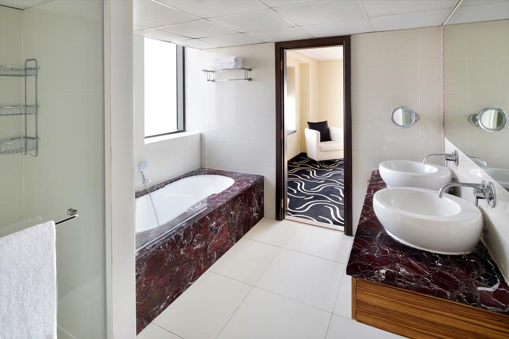 Ramada Plaza Jumeirah Beach