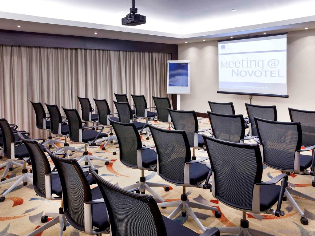 Hotel Novotel Dubai Deira City Centre