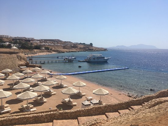 Domina Oasis Hotel & Resort