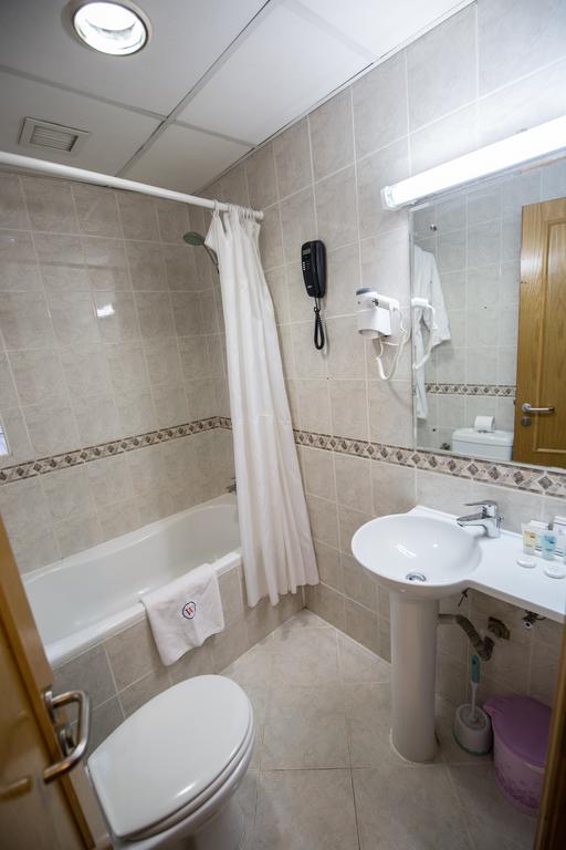 London Creek Hotel Apartments