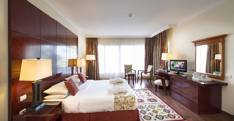 Amwaj Oyoun Resort & Spa