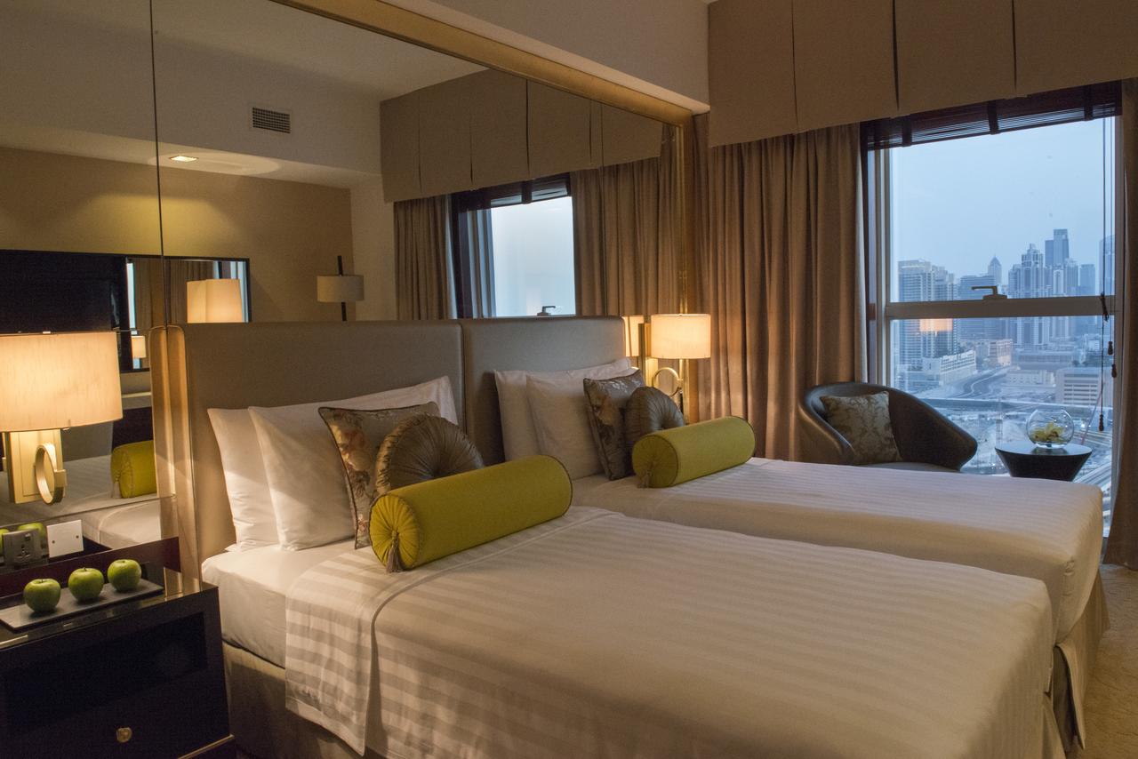 Dusit Thani Hotel
