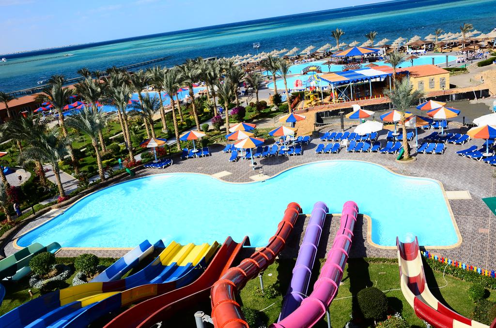 Hawaii Riviera Aqua Park Resort