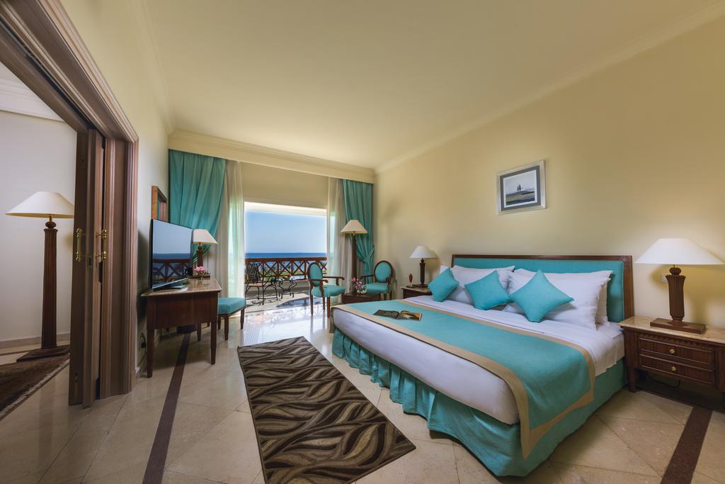 Mövenpick Taba Resort & Spa