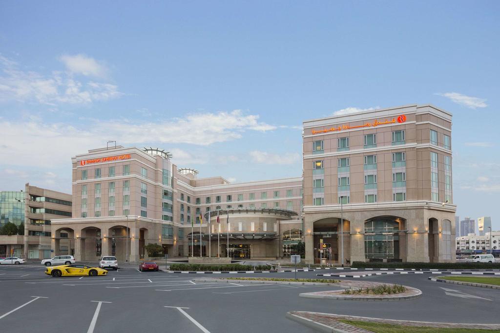 Ramada Jumeirah Hotel