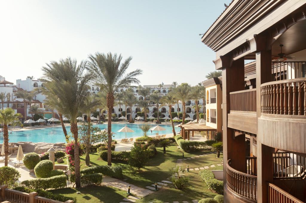 Royal Savoy Hotel and Villas