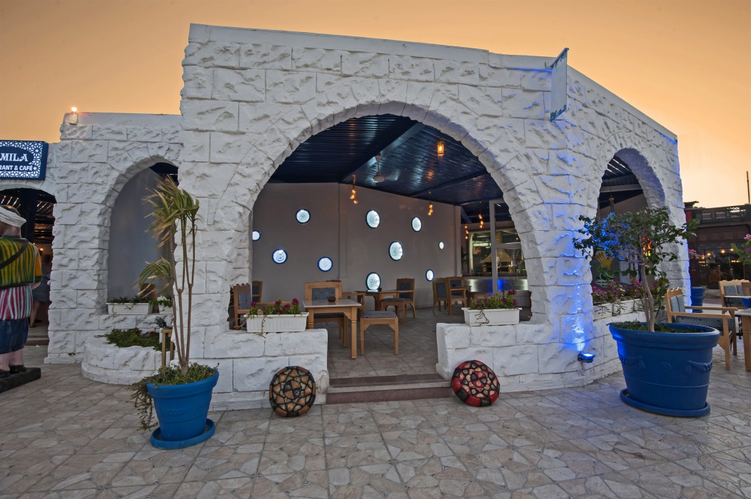 Sunrise Garden Beach Resort