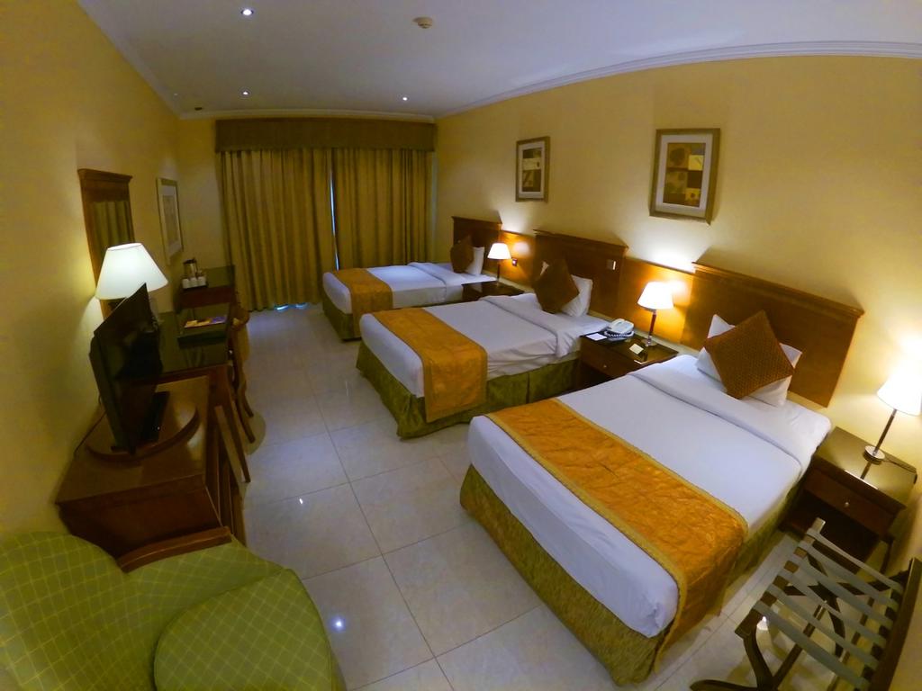 The Country Club Hotel