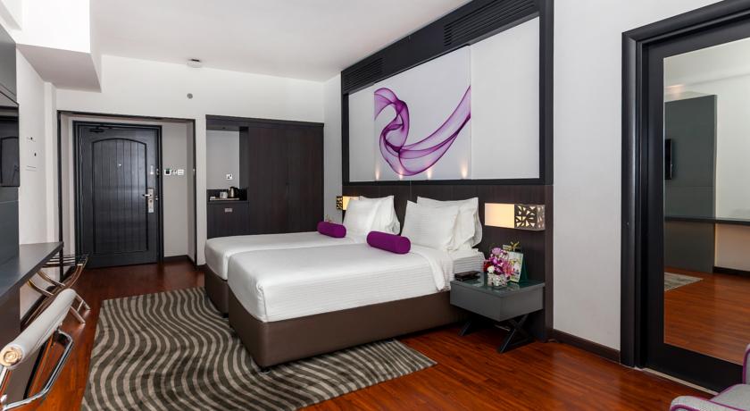 Flora Grand Hotel