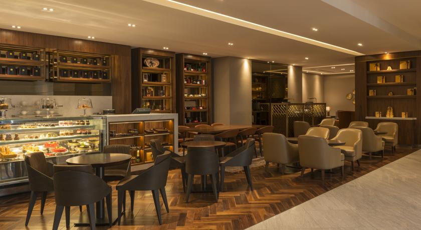 Sheraton Dubai Mall of the Emirates Hotel