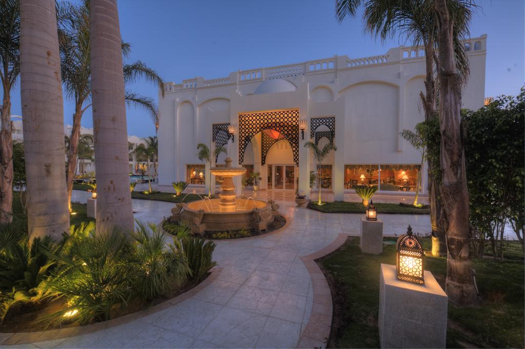 Le Royale Collection Luxury Resort