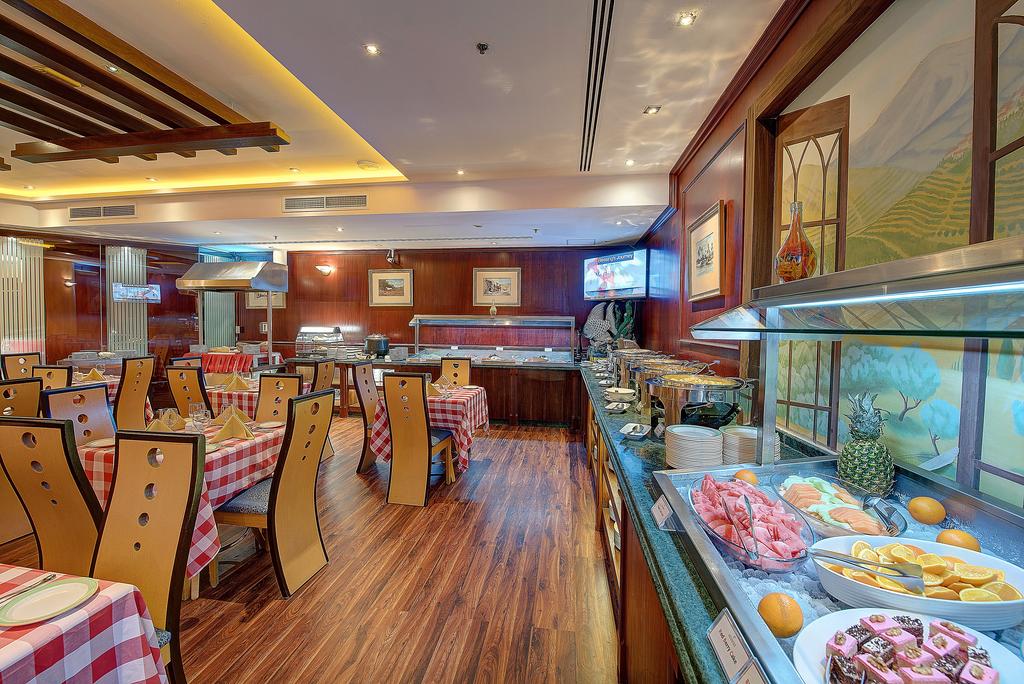 Metropolitan Deira Hotel