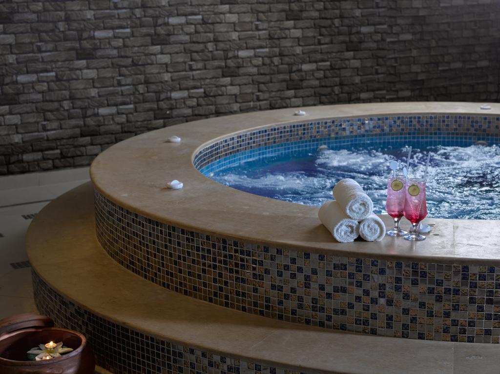 Radisson Blu Hotel , Alexandria
