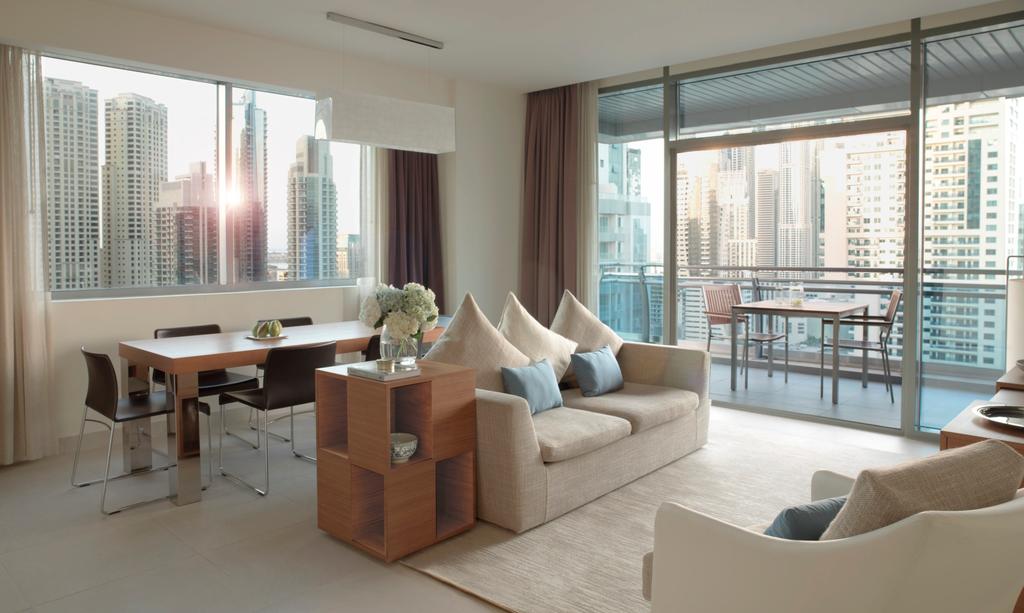 The Radisson Blu Residence, Dubai Marina