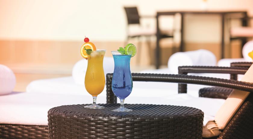 Avani Deira Dubai Hotel