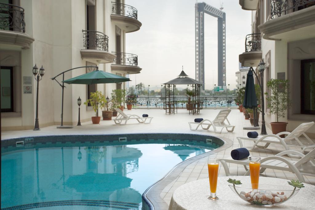 Al Waleed Palace Hotel Apartments