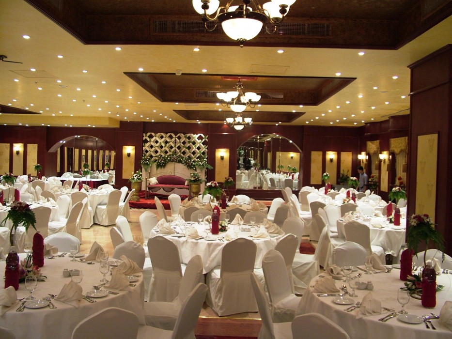 Emirates Concorde Hotel & Apartments