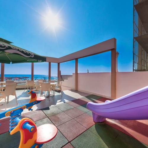 Flamingo Beach Hotel