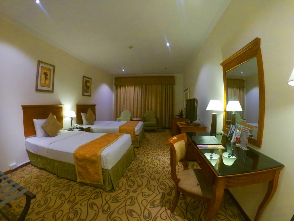 The Country Club Hotel