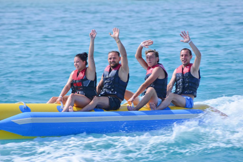 Albatros White Beach (Families and Couples Only)
