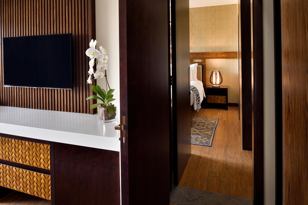 Lapita, Dubai Parks and Resorts, Autograph Collection