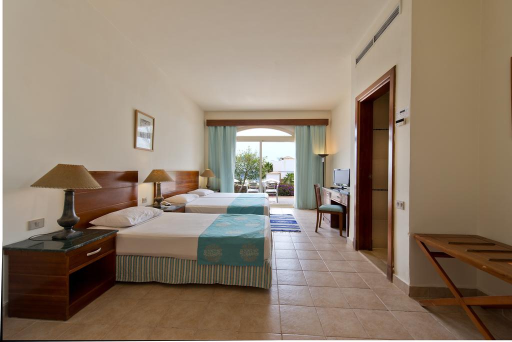 Shores Aloha Resort