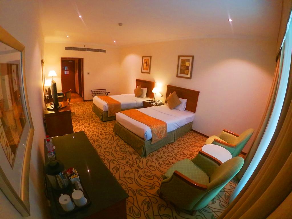 The Country Club Hotel