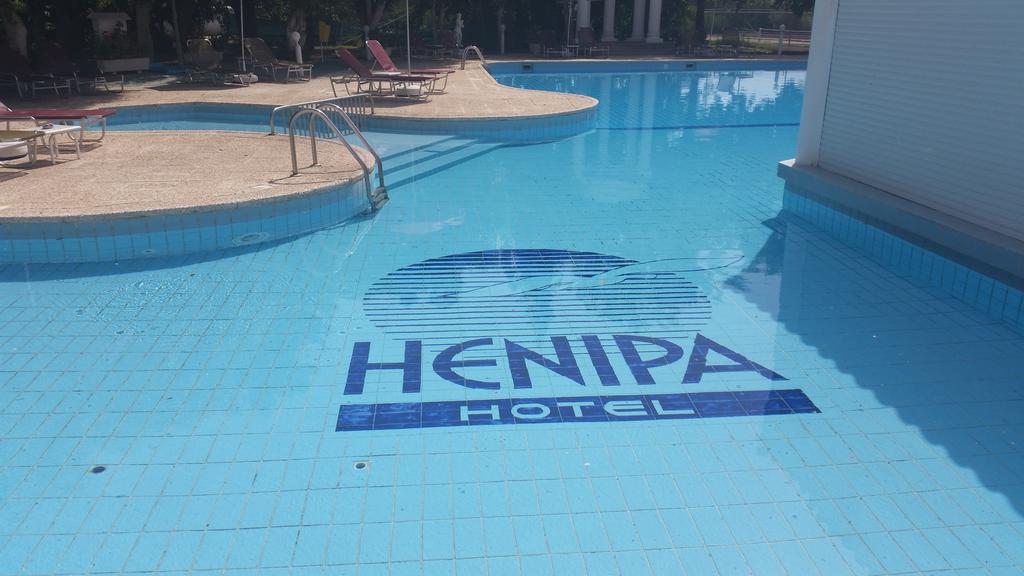 Crown Resorts Henipa