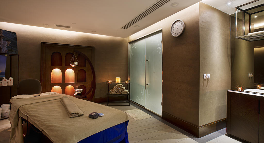 DoubleTree by Hilton Hotel Istanbul - Avcilar