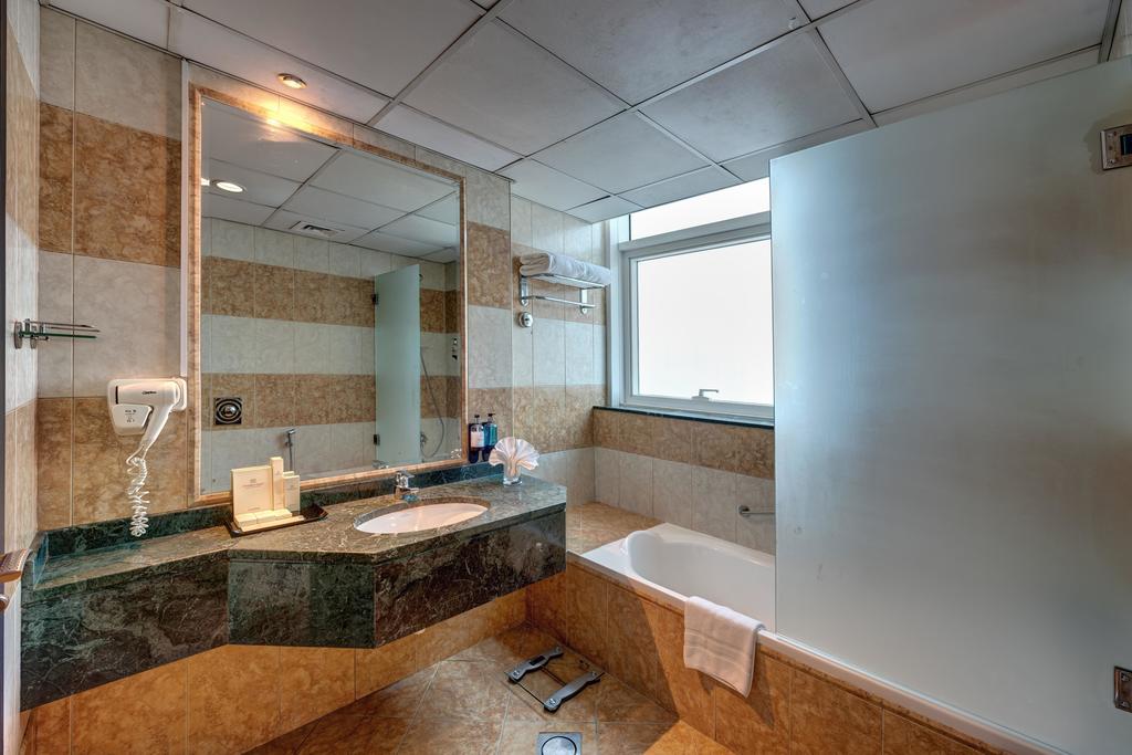 Emirates Grand Hotel Apartments