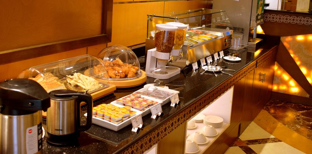 Emirates Stars Hotel Apartments