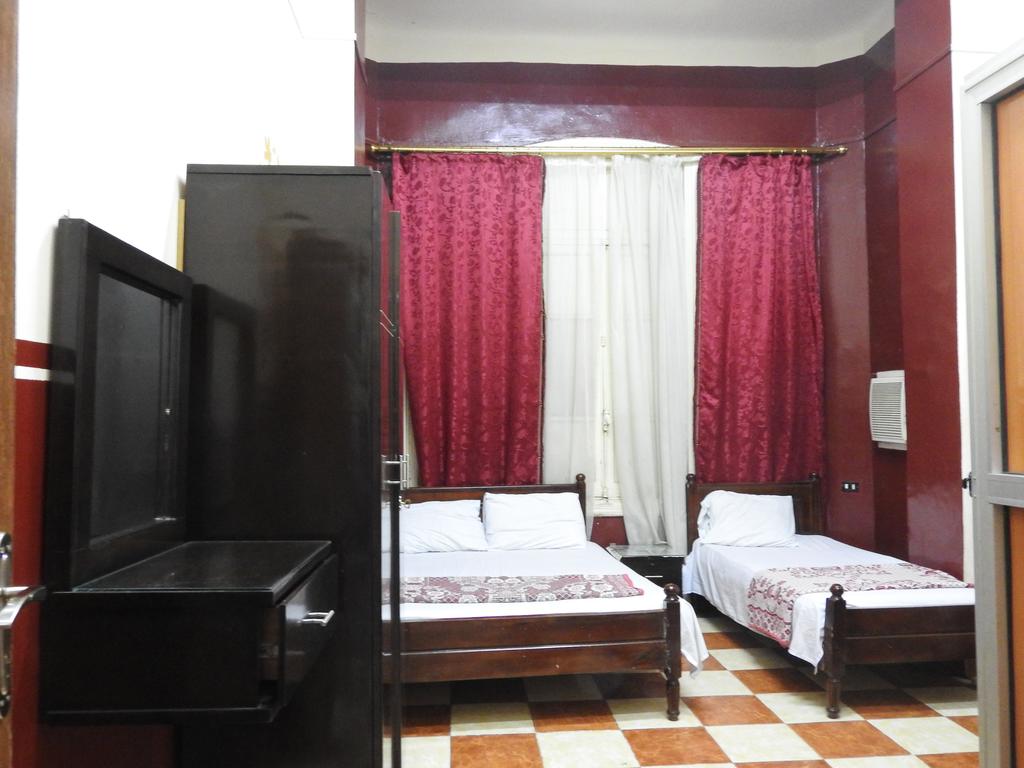 Jamaica Hostel