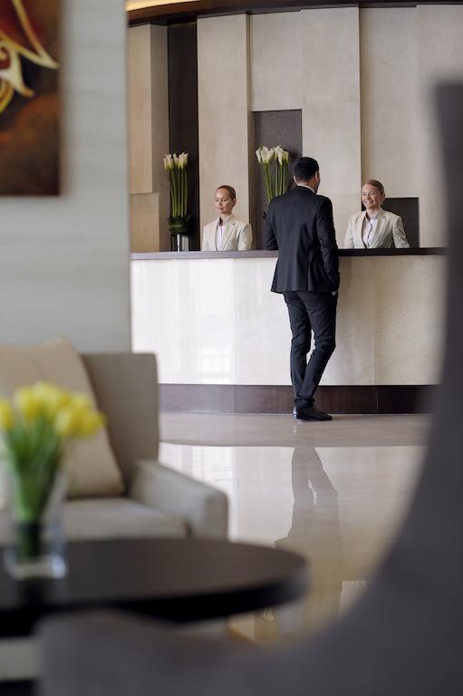 Mövenpick Hotel Jumeirah Lakes Towers