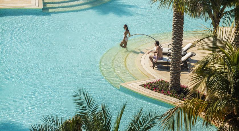 Four Seasons Resort