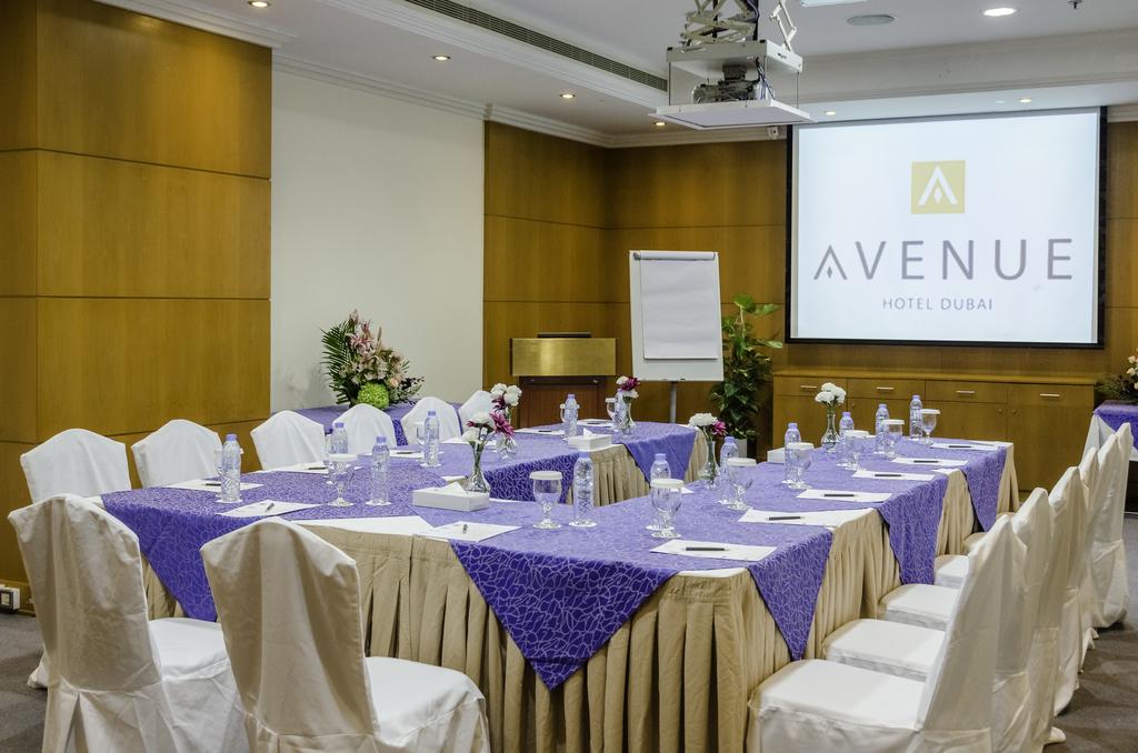 Avenue Hotel