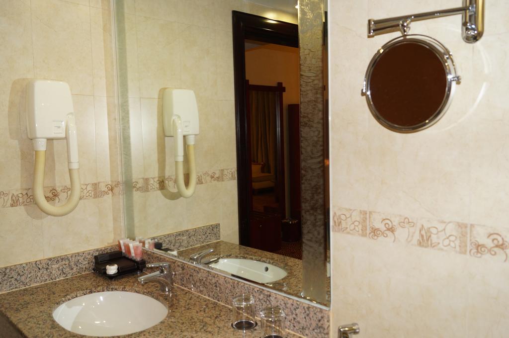 Grand Central Hotel Dubai