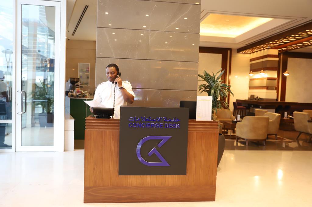 Golden Tulip Suites Dubai