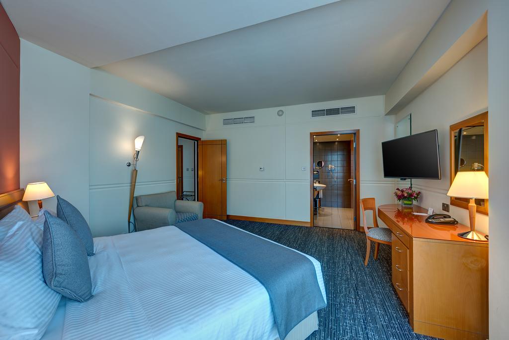 J5 Hotels - Port Saeed