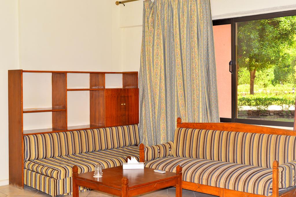 Balina Paradise Abu Soma Resort