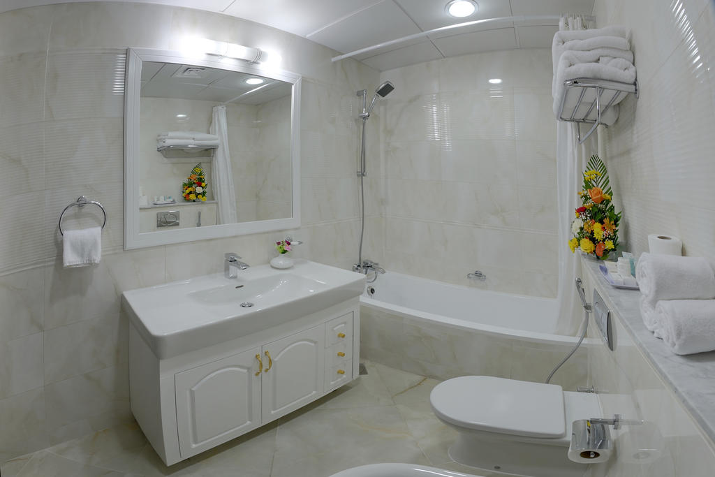 Deira Suites