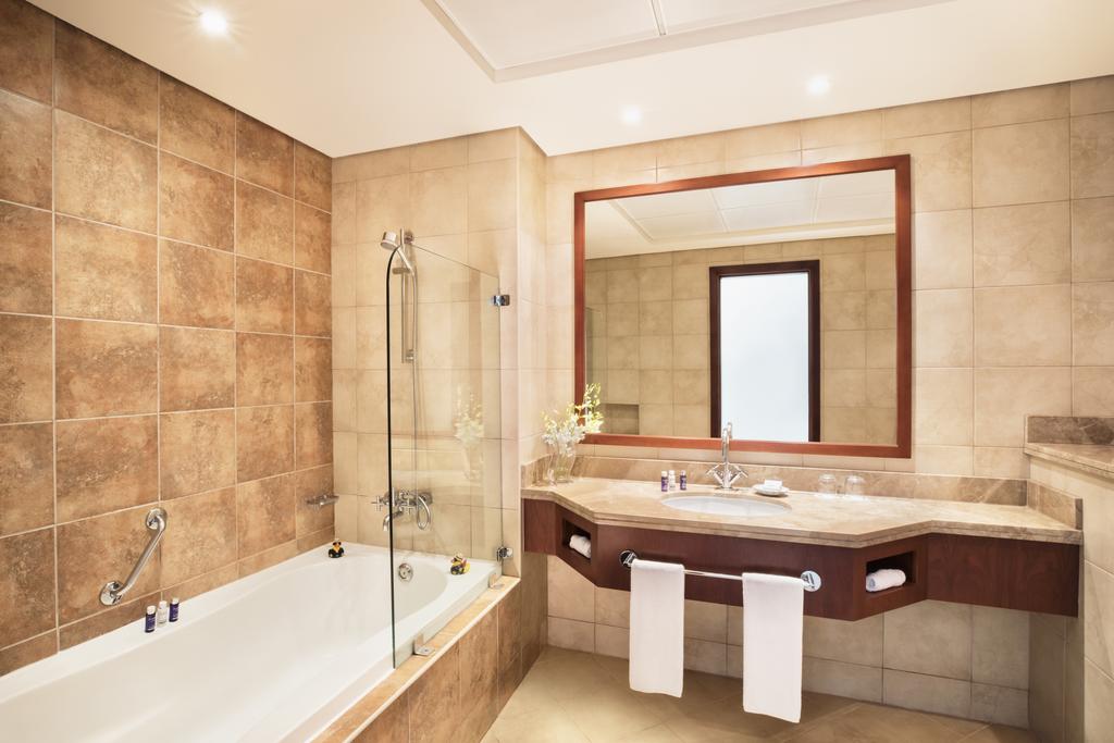 Hotel Oasis Beach Tower Serviced