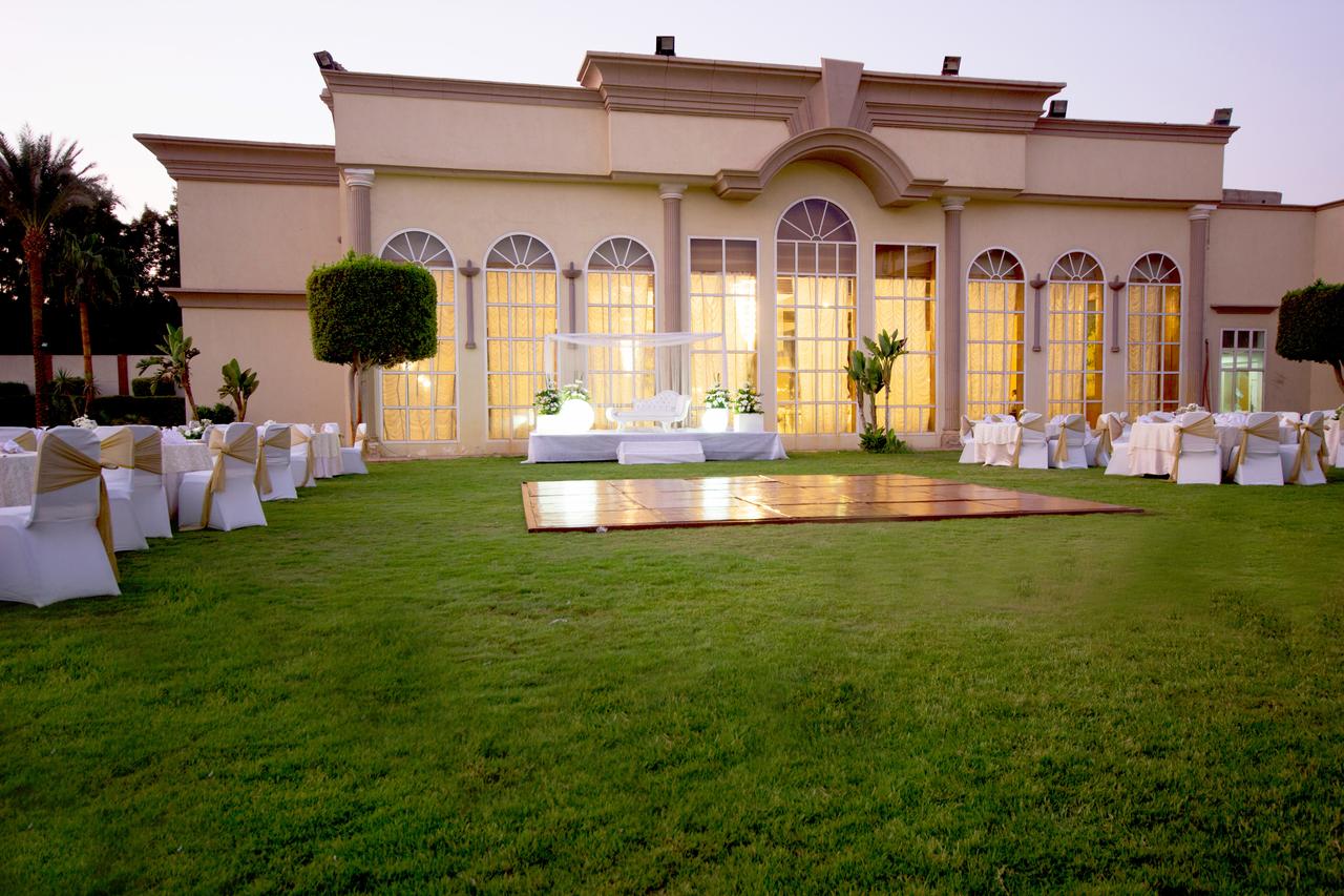 Cataract Pyramids Resort